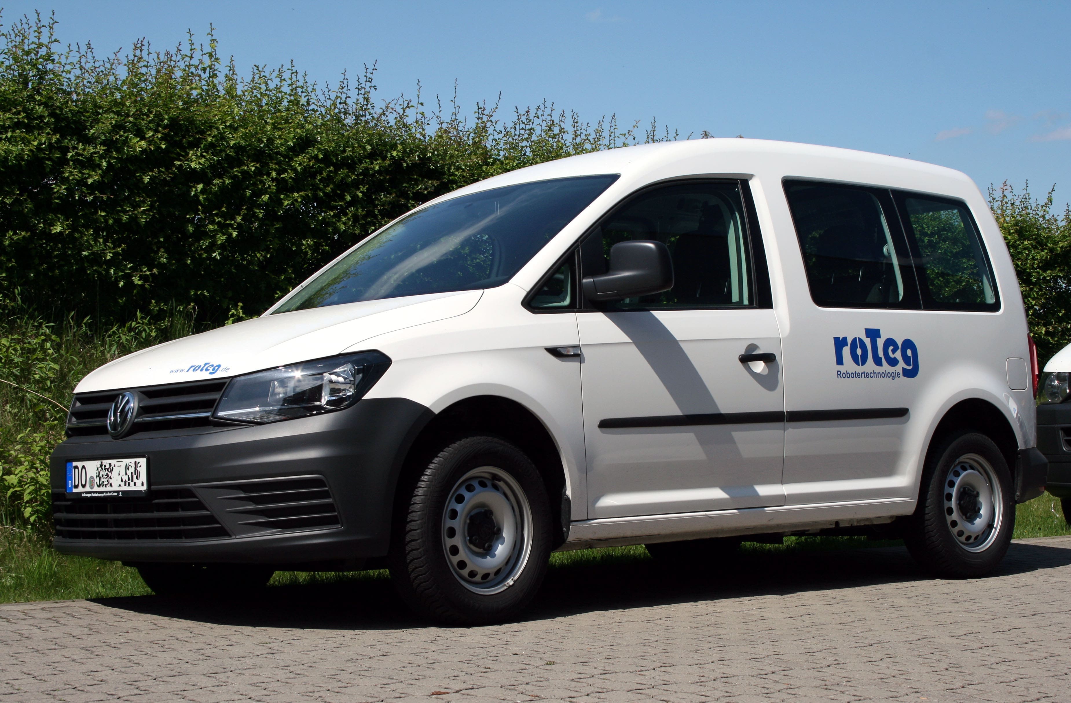 Zwei neue Caddys ergänzen die roTeg-Service-Fahrzeuge